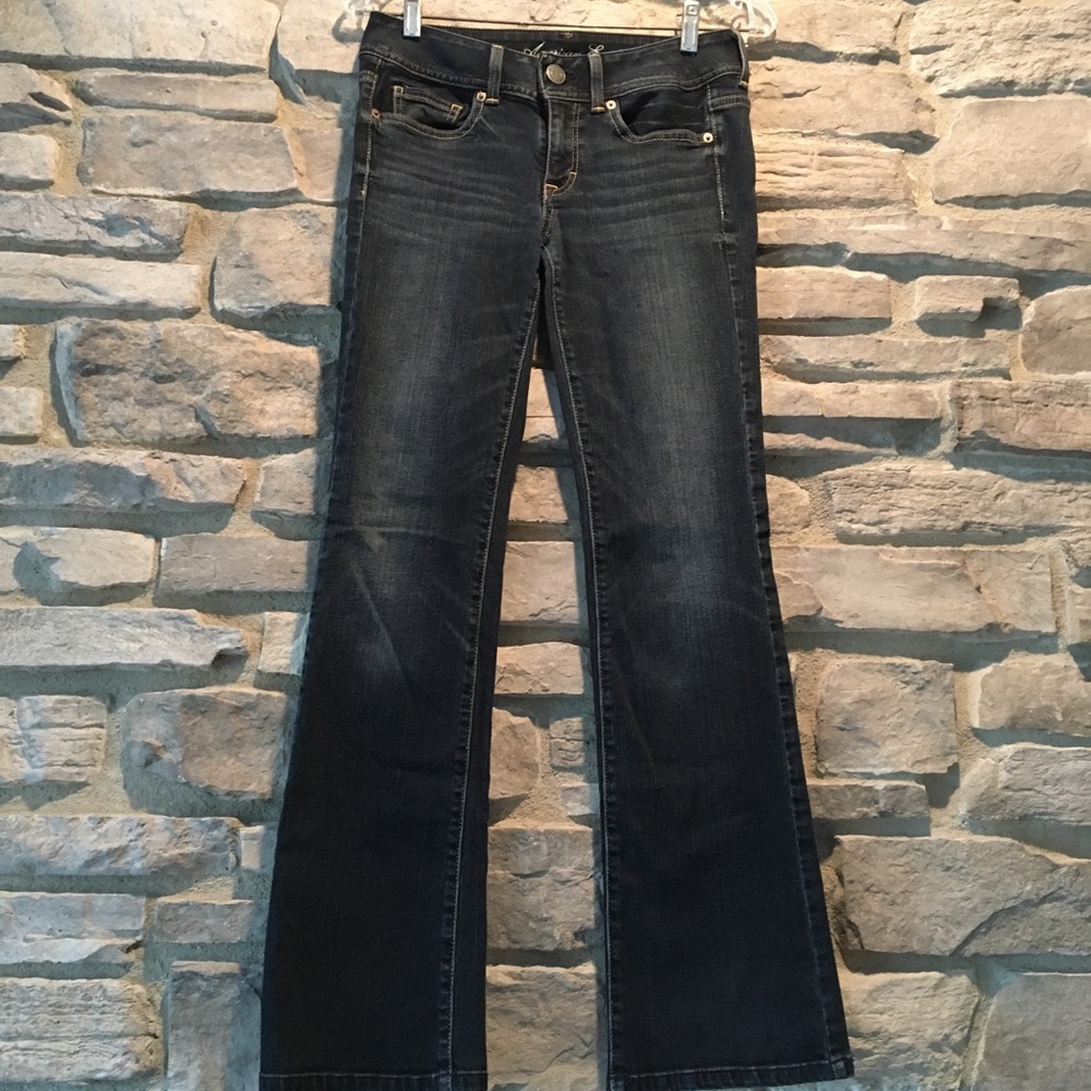 🌸Price Drop!🌸 American Eagle size4 Bootcut Jeans
